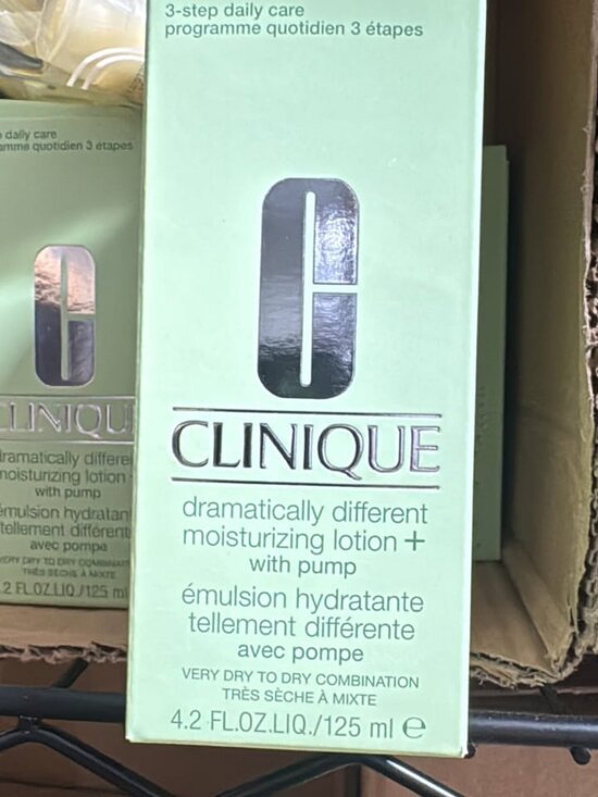 Clinique Other - Clinique Dramatically Different Moisturizing Lotion+ 4.2 oz with Pump